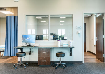 This physical therapy office was properly renovated by the commercial contracting company of Hill Construction.