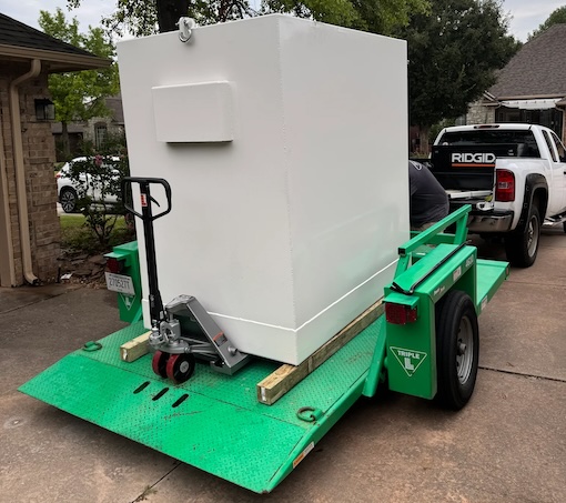 Residential storm shelters Tornado shelters can hold from 5-100 people, depending on how they are built so make sure you get one that can hold everyone.