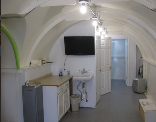 Storm shelter features Above ground storm shelters act as a safe room which is highly impenetrable so you will be safe from flying debris.